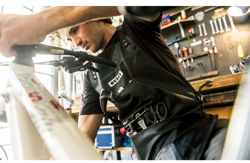 ION Bike Apron Special Waxed Canvas